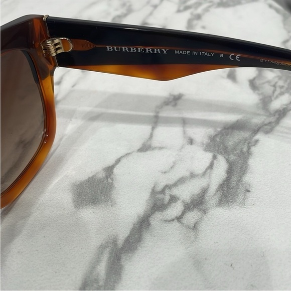 BURBERRY 4252 Sunglasses - Picture 7 of 12